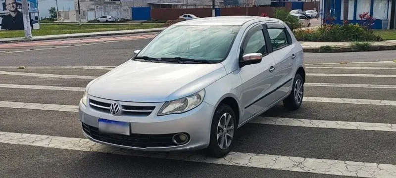 Volkswagen Gol 1.0MI Total Flex 2012 · Cinza - foto 1 de 8