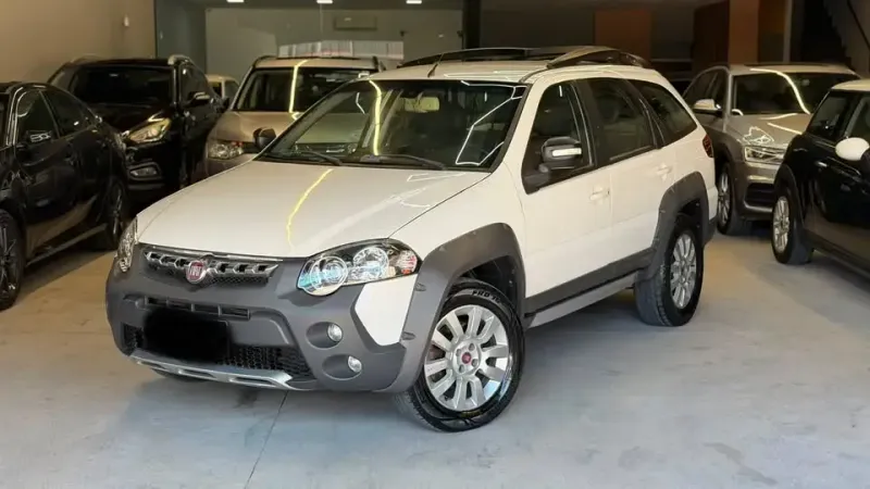 Fiat Palio Weekend Adventure 1.8 Flex 2016 · Branco - foto 1 de 12