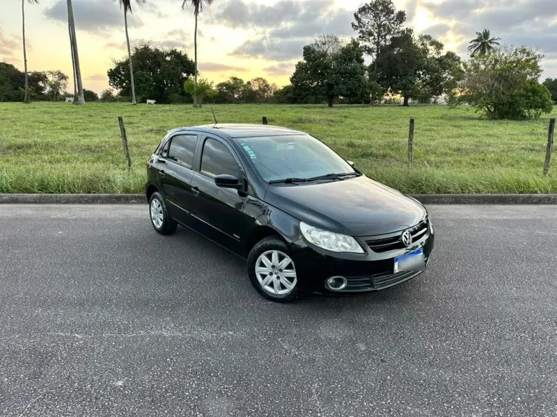 Volkswagen Gol Trend 1.0 Completo 2012 · Preto - foto 1 de 6